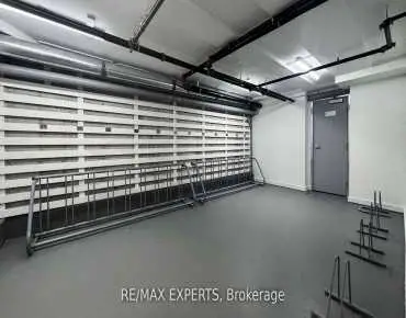 #104-45 Connaught Ave Greenwood-Coxwell 1睡房1卫生间1车位, 出售价格494000.00加元