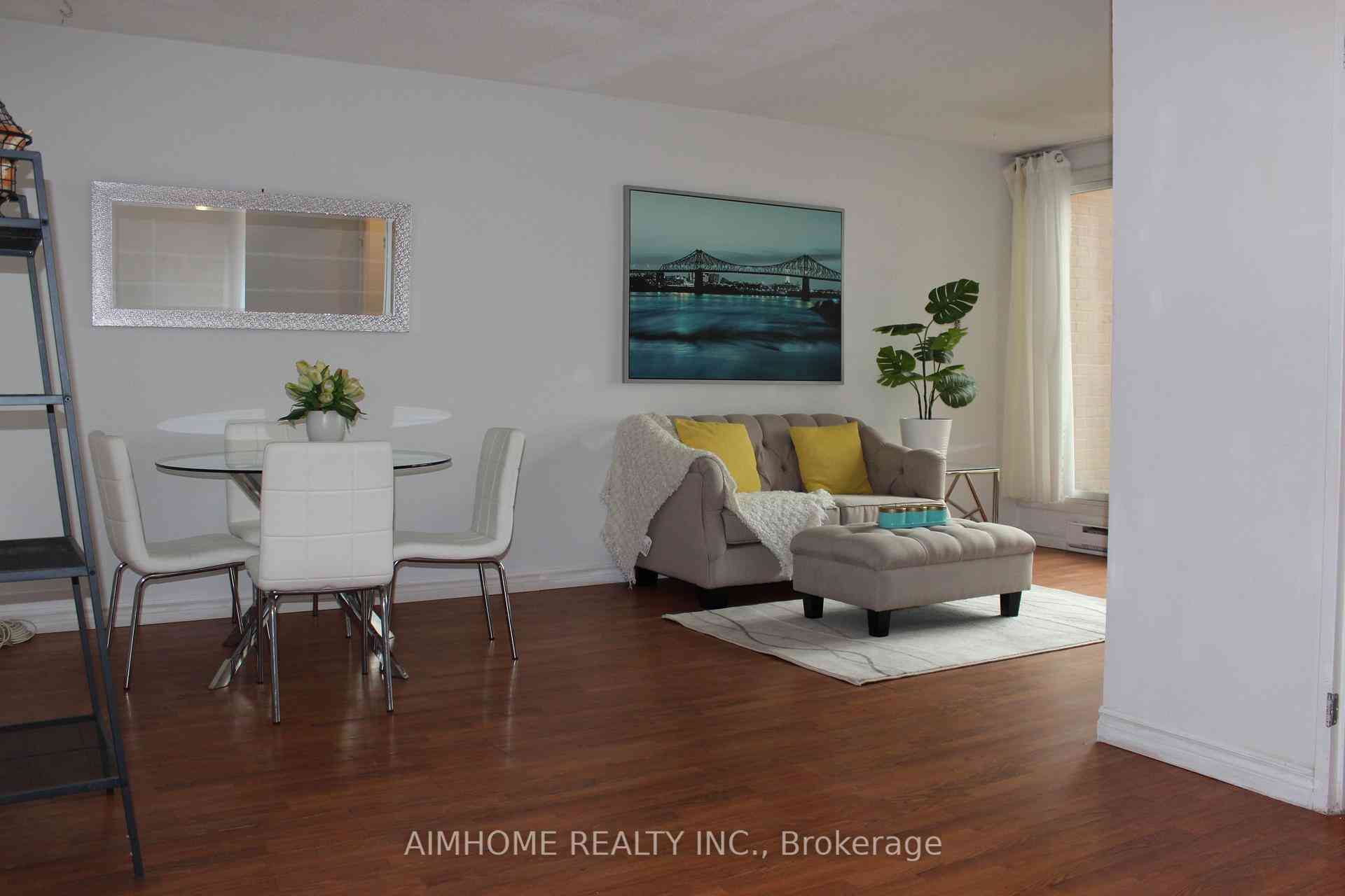 Toronto condo townhouses