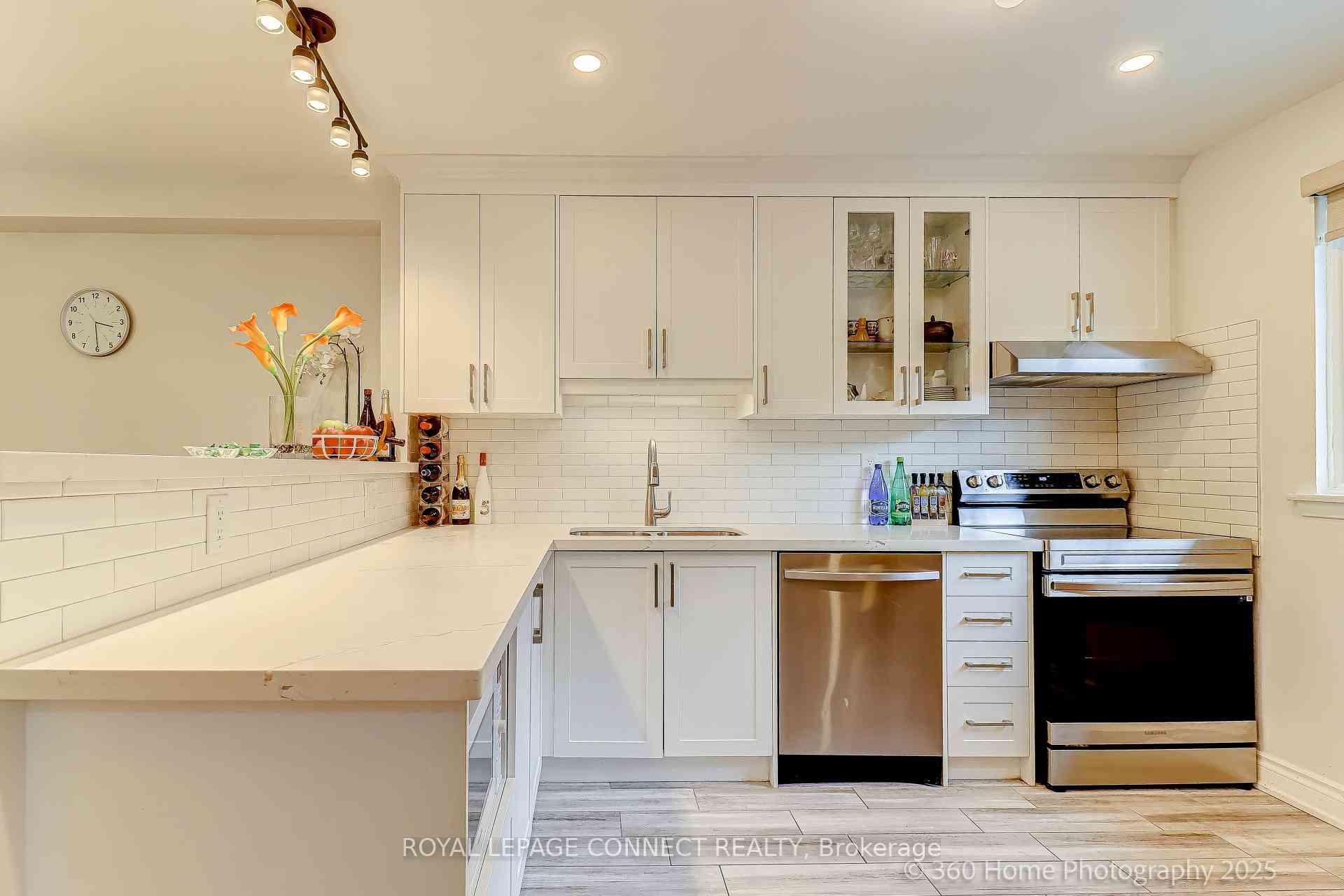 Toronto condo townhouses