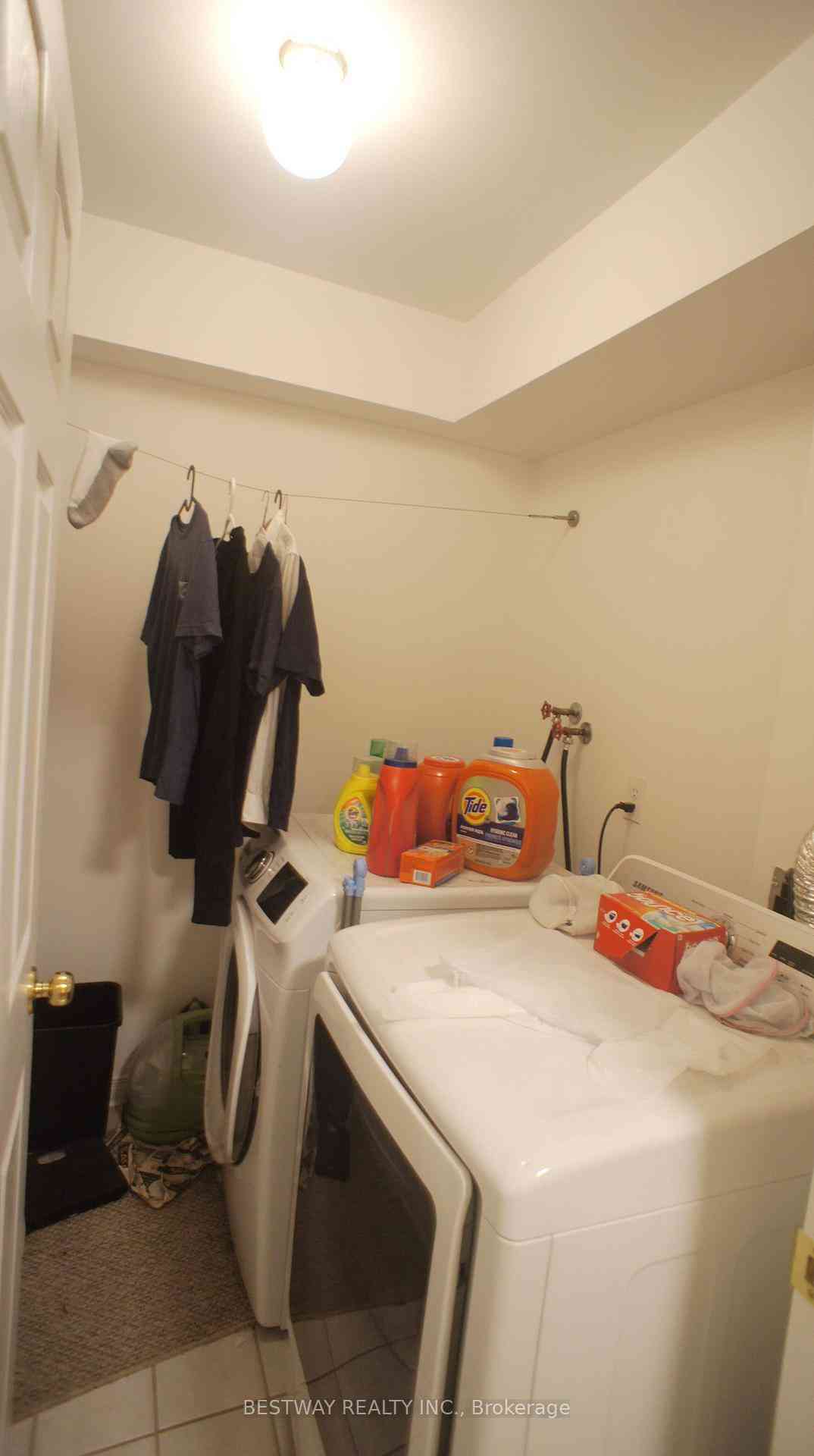 Toronto condo townhouses