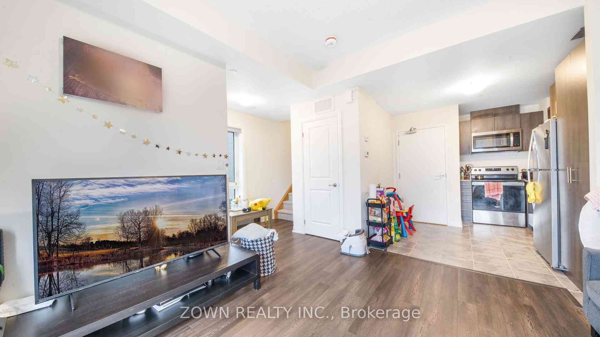 Toronto condo townhouses