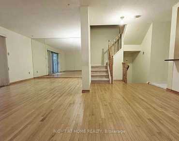 
            #61-15 Brimwood Blvd Agincourt North 3睡房2卫生间2车位, 出售价格649000.00加元                    