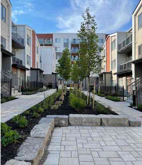 Toronto condo townhouses