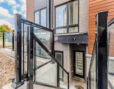 
            #1-145 Tapscott Rd Malvern 2睡房1卫生间1车位, 出售价格504900.00加元                    