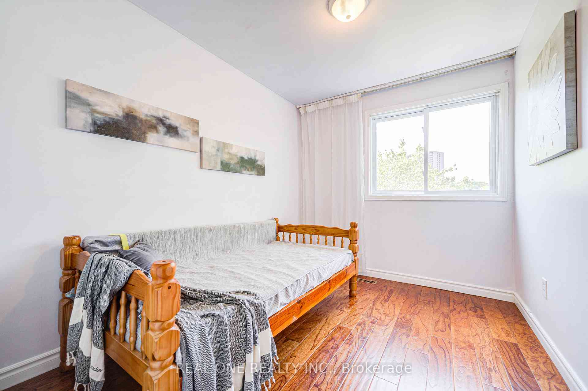 Toronto condo townhouses