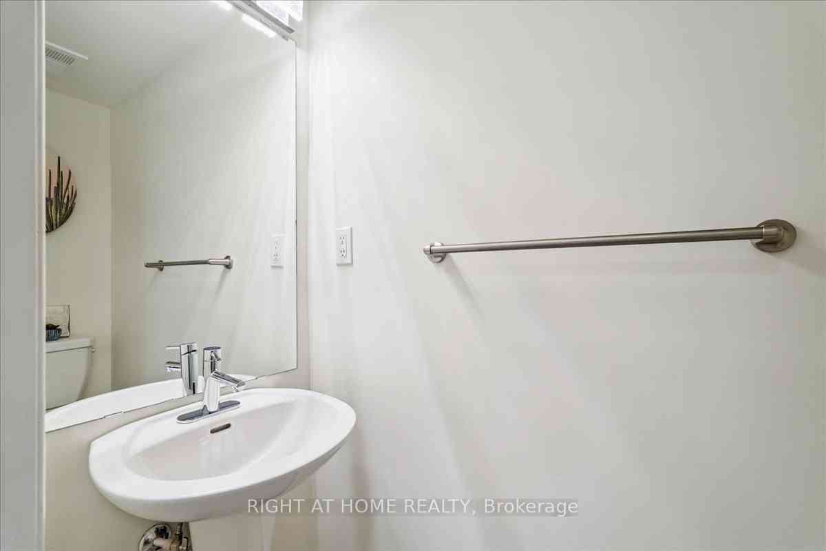 Toronto 共管镇屋