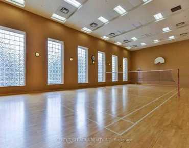 ##2002-11 Lee Centre Dr Woburn 2 beds 2 baths 1 garage 515000.00