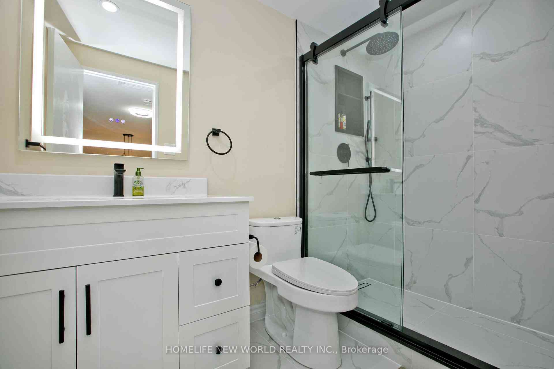 Toronto condo townhouses