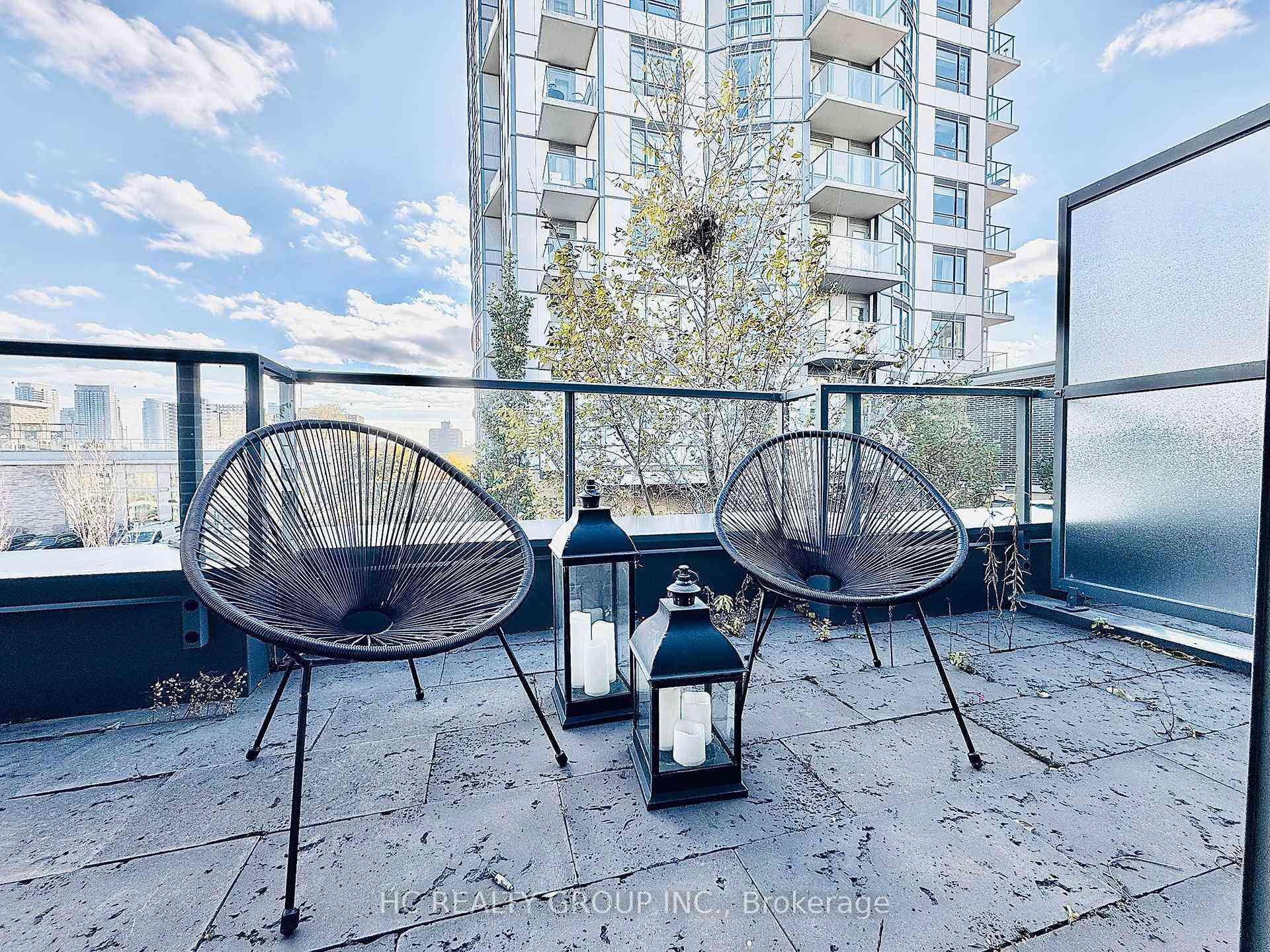 Toronto 共管镇屋