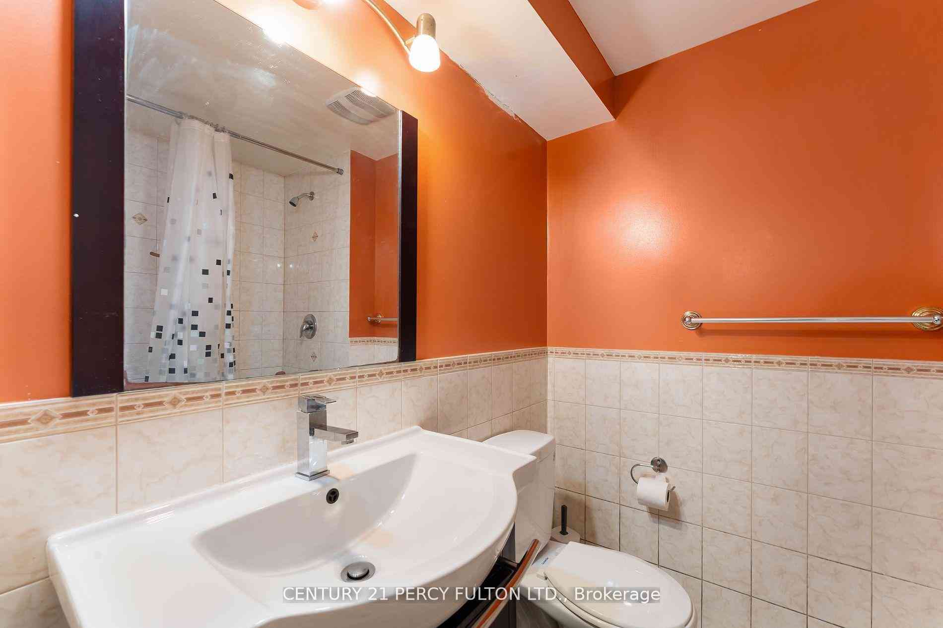 Toronto condo townhouses