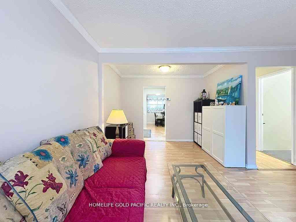 Toronto condo townhouses