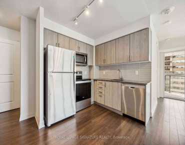 
#1609-20 Meadowglen Pl Woburn 2 beds 2 baths 1 garage 599900.00        