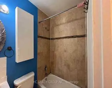 
            #107-100 Dundalk Dr Dorset Park 2睡房1卫生间1车位, 出售价格380000.00加元                    