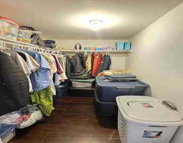 #414-39 Kimbercroft Crt Agincourt South-Malvern West 2 beds 2 baths 2 garage 529000.00