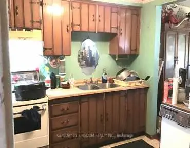 
            #71-29 Fundy Bay Blvd Steeles 3睡房2卫生间2车位, 出售价格699999.00加元                    