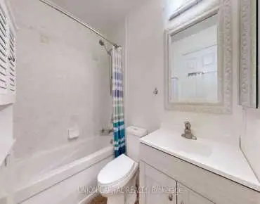 #PH01-61 Town Centre Crt Bendale 1 beds 1 baths 1 garage 439000.00