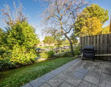 
            #8-301 Washburn Way Malvern 4睡房2卫生间2车位, 出售价格619900.00加元                    