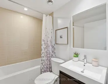 
            #327-150 Logan Ave South Riverdale 3睡房2卫生间1车位, 出售价格999900.00加元                    