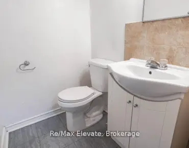 
            #204-4060 Lawrence Ave E West Hill 3睡房2卫生间2车位, 出售价格405000.00加元                    