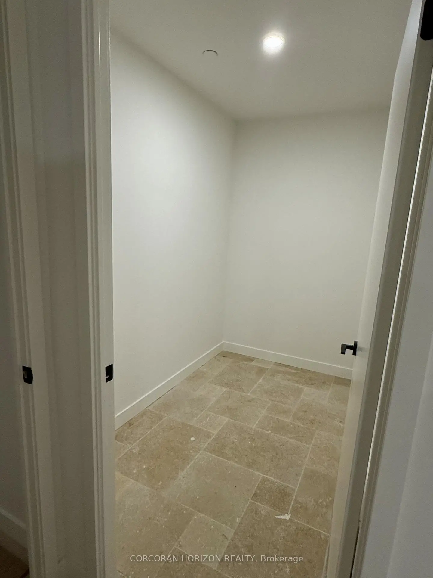 Toronto Condo Apt楼花转让