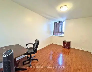 #2711-5 Massey Sq Crescent Town 2 beds 1 baths 1 garage 399900.00