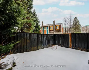 #10-590 Sandhurst Circ Agincourt North 3 beds 3 baths 2 garage 838000.00