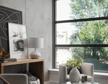 #202-90 Broadview Ave South Riverdale 1 beds 1 baths garage 599000.00