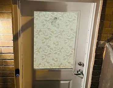 
            #105-1775 Markham Rd Malvern 3睡房3卫生间1车位, 出售价格750000.00加元                    