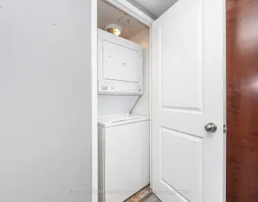 
            #17K-8 Rosebank Dr Malvern 1睡房1卫生间1车位, 出售价格455000.00加元                    