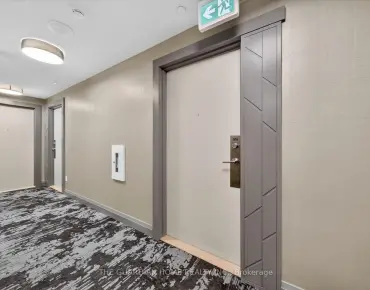 
#908-10 Meadowglen Pl Woburn 1 beds 1 baths  garage 399000.00        