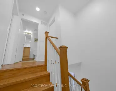 
#67-295 Village Green Sq Agincourt South-Malvern West 3 beds 3 baths 2 garage 599000.00        