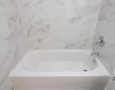 #2202-3 Massey Sq Crescent Town 1睡房1卫生间车位, 出售价格359900.00加元