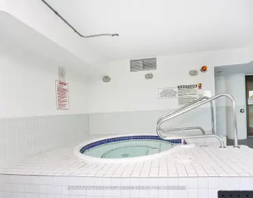 
            #402-20 Dean Park Rd Rouge E11 2睡房2卫生间1车位, 出售价格525000.00加元                    