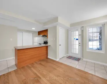 
            #74-42 Pinery Trl Malvern 2睡房1卫生间1车位, 出售价格425000.00加元                    