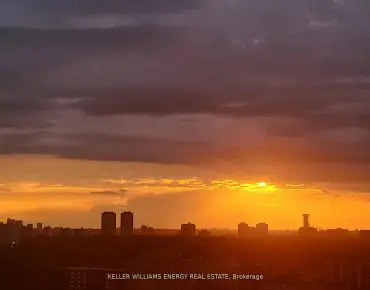 
#1514-1 Massey Sq Crescent Town 1 beds 1 baths 1 garage 364000.00        