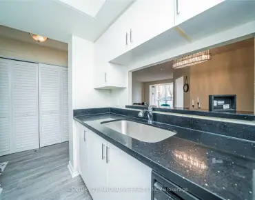 #503-2550 Lawrence Ave E Dorset Park 2睡房2卫生间1车位, 出售价格500000.00加元