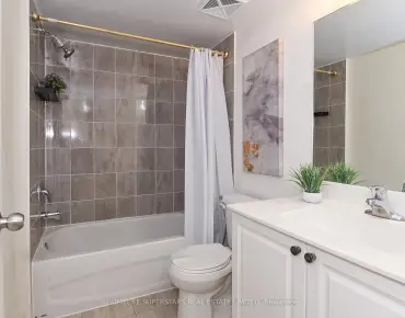 #347-500 Kingbird Grve W Rouge E11 2睡房3卫生间1车位, 出售价格619000.00加元