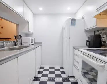 #816-2550 Lawrence Ave E Dorset Park 2睡房2卫生间1车位, 出售价格499000.00加元