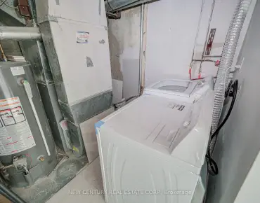 
            54 Trailridge Cres Morningside 3睡房3卫生间2车位, 出售价格699000.00加元                    