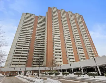 #903-5 Massey Sq Crescent Town 1 beds 1 baths 1 garage 339900.00