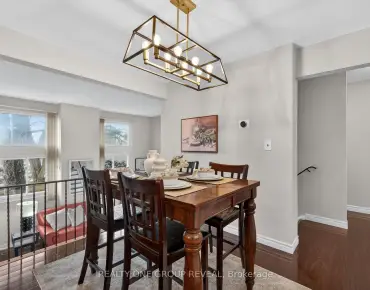 
            #9-443 Manse Rd West Hill 3睡房2卫生间2车位, 出售价格699900.00加元                    