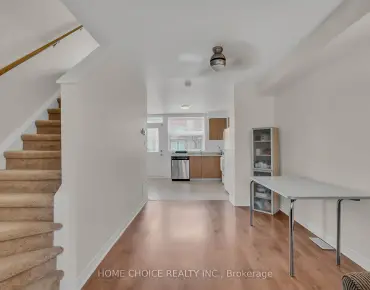 #121-10 Fairwood Cres West Hill 2 beds 1 baths 1 garage 589000.00