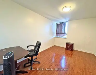 #2711-5 Massey Sq Crescent Town 2 beds 1 baths 1 garage 414900.00