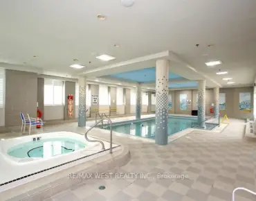 
#339-125 Omni Dr W Bendale 1 beds 1 baths 2 garage 409900.00        