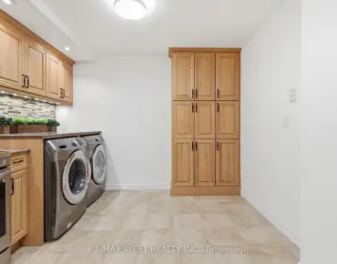 #401-1275 Markham Rd Woburn 3睡房2卫生间1车位, 出售价格525000.00加元