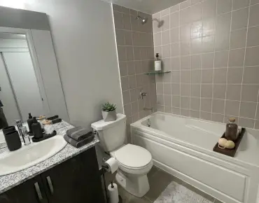 
#522-20 Meadowglen Pl Woburn 2 beds 2 baths 1 garage 489999.00        