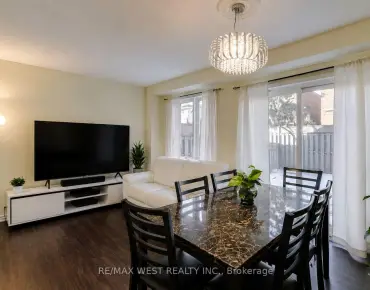 #12-6400 Lawrence Ave E Rouge E10 3睡房2卫生间2车位, 出售价格599000.00加元