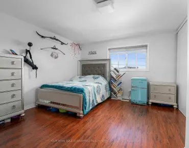 
            #91-10 Rodda Blvd West Hill 4睡房4卫生间2车位, 出售价格678000.00加元                    