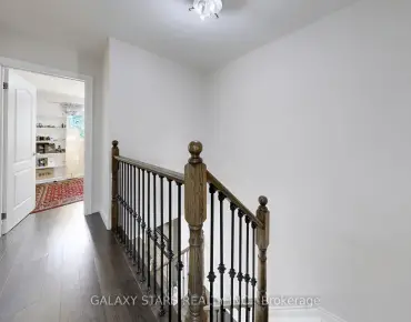 
            #130-25 Brimwood Blvd Agincourt North 3睡房2卫生间2车位, 出售价格749900.00加元                    