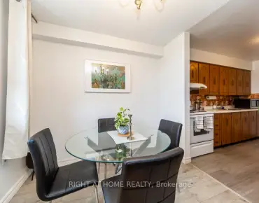 #315-100 Dundalk Dr Dorset Park 2 beds 1 baths 1 garage 387500.00